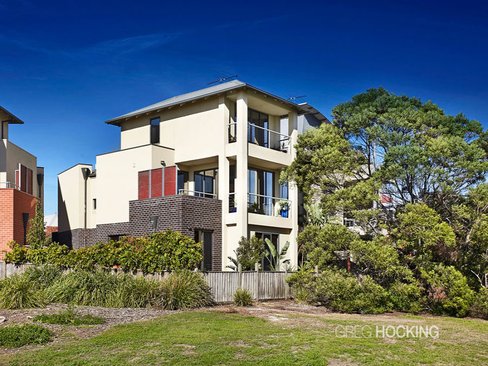 7 Lakeside Place Williamstown 3016