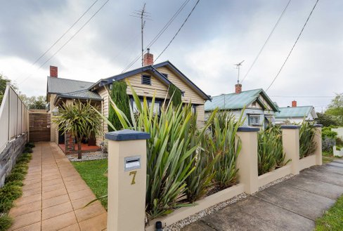 7 Malakoff Street, NEWINGTON VIC 3350