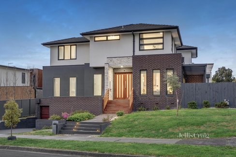 7 Marbray Drive Glen Waverley 3150