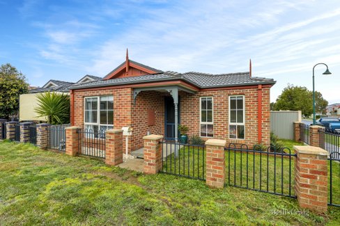 7 Oscar Drive  Sebastopol 3356