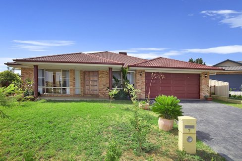 7 Penlee Road, TAMWORTH NSW 2340
