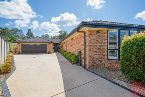 7 Pinetree Place, ASHTONFIELD NSW 2323