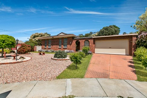7 Primrose Court, KENNINGTON VIC 3550
