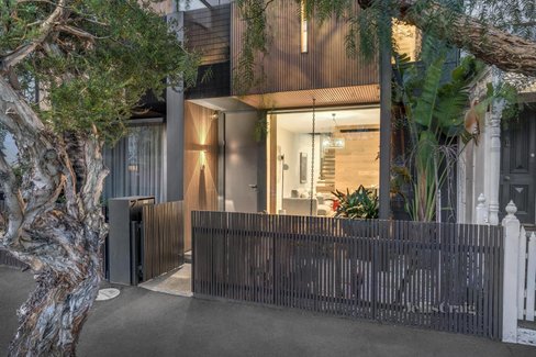 7 Reed Street Albert Park 3206