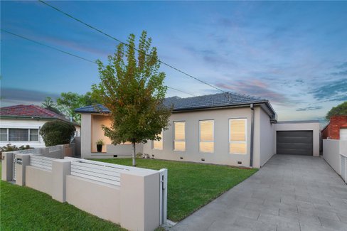 7 Reid Avenue, CLEMTON PARK NSW 2206