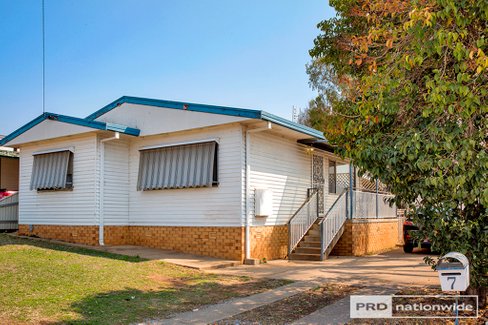 7 Ridge Street, TAMWORTH NSW 2340