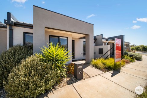 7 Ruedin Street, HUNTLY VIC 3551