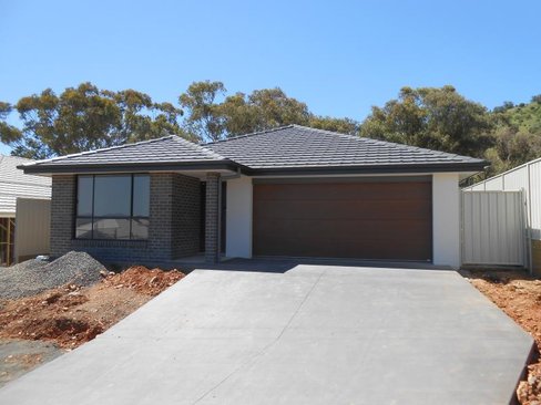 7 Scarborough Heights, TAMWORTH NSW 2340