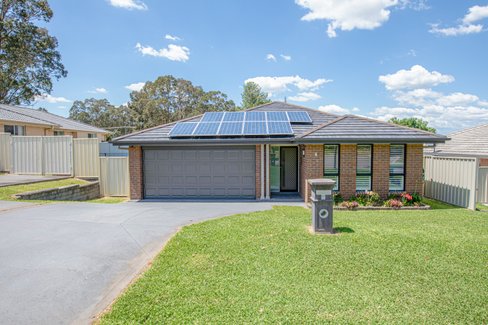 7 Sparsholt Street, TENAMBIT NSW 2323