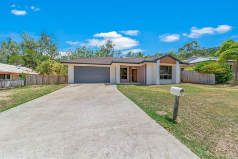 7 Sunset Drive, JUBILEE POCKET QLD 4802