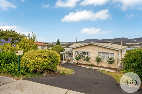 7 Sunshine Road, AUSTINS FERRY TAS 7011