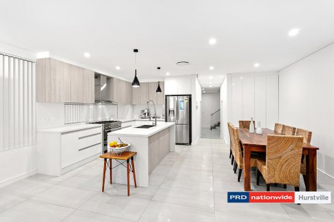 7 Thomas Street, HURSTVILLE NSW 2220