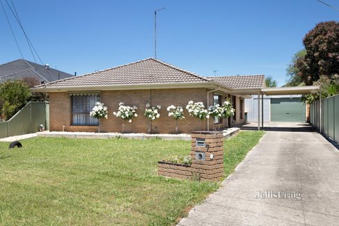 7 Townsend Court Alfredton 3350