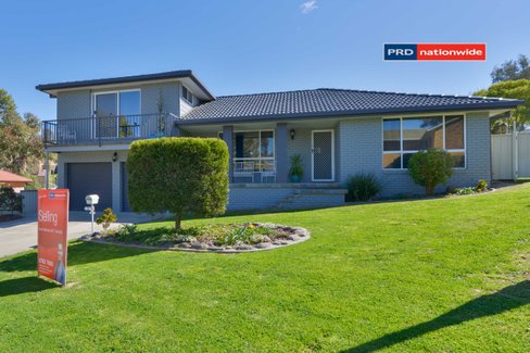 7 Wattle Close, TAMWORTH NSW 2340