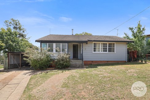 7 Westow Crescent, TAMWORTH NSW 2340
