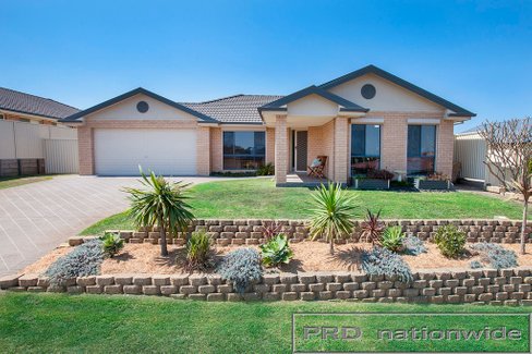 7 Willow Close, THORNTON NSW 2322