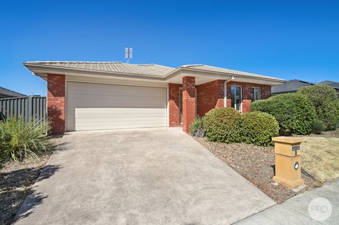 7 Wilmott Street, LUCAS VIC 3350