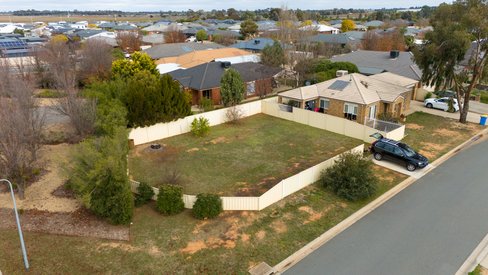 7 Windlass Avenue, MOOROOPNA
