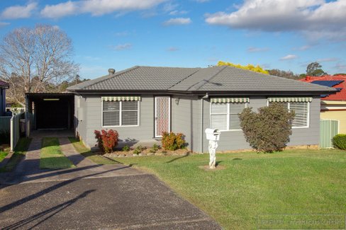 7 Wolstenholme Street, RUTHERFORD NSW 2320