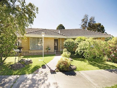 7 Wynyard Crescent Balwyn North 3104