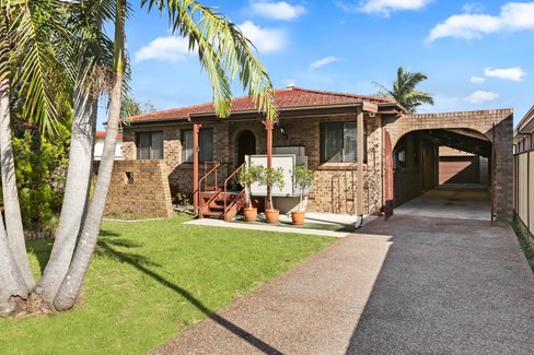 70 Bambil Crescent, DAPTO NSW 2530