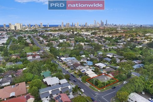 70 Minnie Street, SOUTHPORT QLD 4215