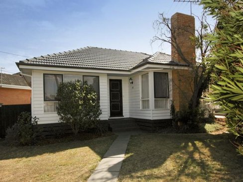 70 Pavo Street Belmont 3216