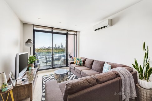 701/163 Cremorne Street Richmond 3121