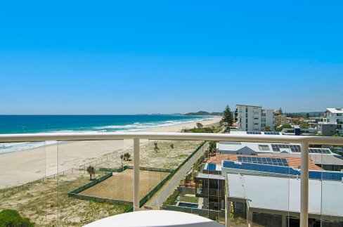 705/1483 Gold Coast Highway, PALM BEACH QLD 4221