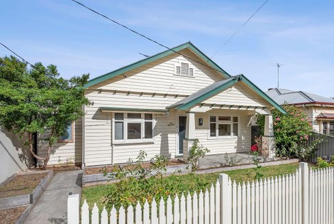 71 Russell Street Newtown 3220