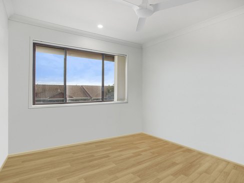 7/10 Mountain View Avenue, Miami QLD 4220