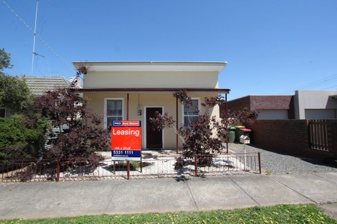 711 Doveton Street North, SOLDIERS HILL VIC 3350