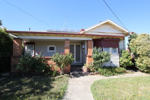 711 Gregory Street, SOLDIERS HILL VIC 3350