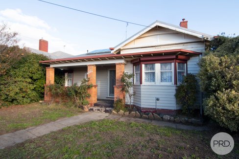 711 Gregory Street, SOLDIERS HILL VIC 3350