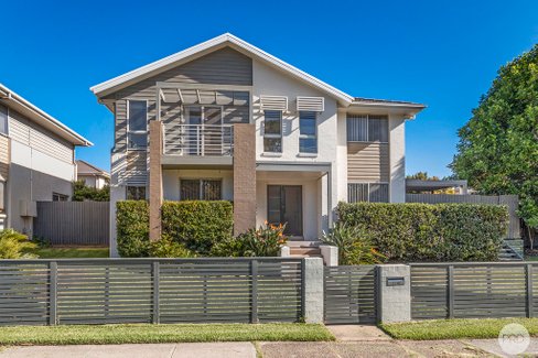 7/143 Shoal Bay Road, NELSON BAY NSW 2315