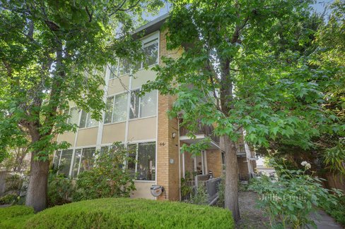 7 15 Beach Avenue Elwood 3184