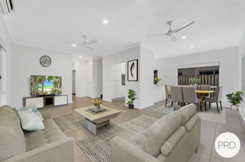 7/16-18 Geoff Wolter Drive West, MOLENDINAR QLD 4214