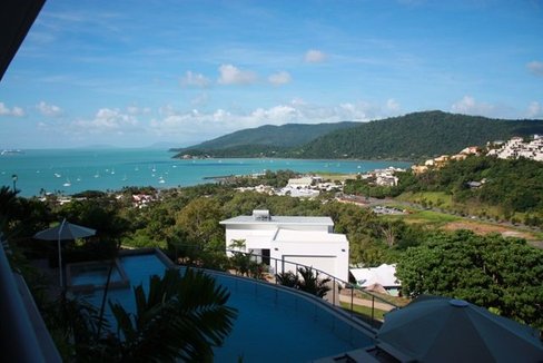7/18 Seaview Drive, AIRLIE BEACH QLD 4802