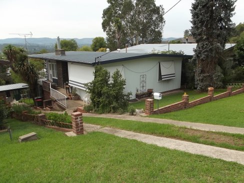 72 Dalhunty Street, TUMUT NSW 2720