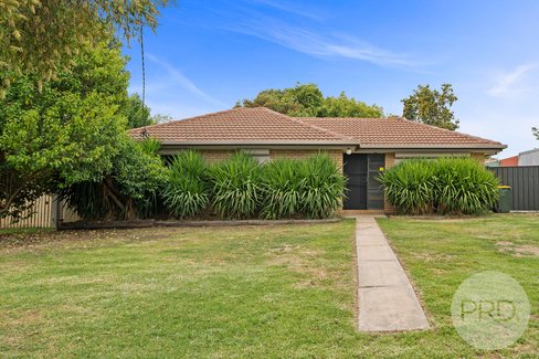 72 Elizabeth Avenue, FOREST HILL NSW 2651