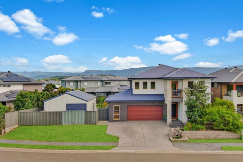 72 Haywards Bay Drive, HAYWARDS BAY NSW 2530