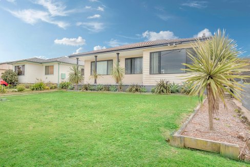 72 Kookaburra Parade, WOODBERRY NSW 2322