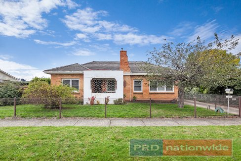 720 Gregory Street, SOLDIERS HILL VIC 3350