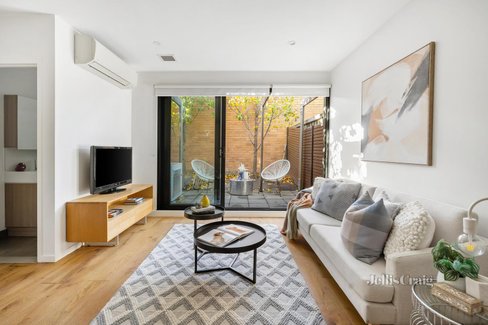 7 27 Jasper Road Bentleigh 3204