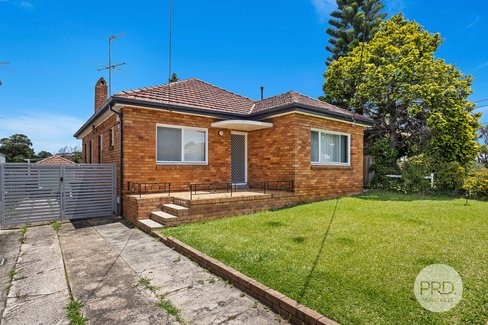73 Croydon Road, HURSTVILLE NSW 2220