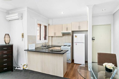 7/33 Graham, NARWEE NSW 2209