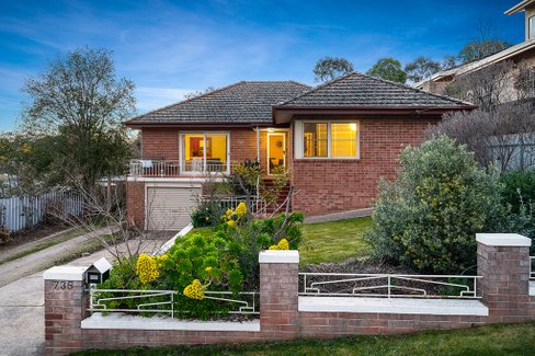 735 Kiewa Street, ALBURY NSW 2640