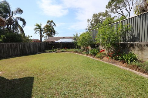 7/4-8 Cassandra Crescent, LABRADOR QLD 4215
