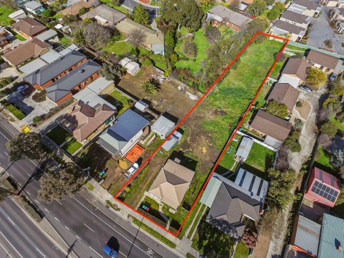 74 Condon Street, KENNINGTON VIC 3550