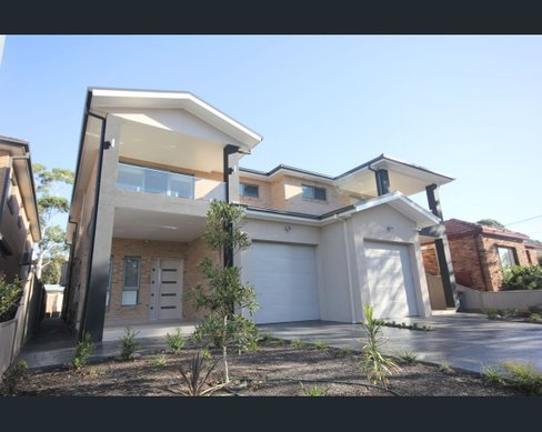 74 Payten Avenue, ROSELANDS NSW 2196